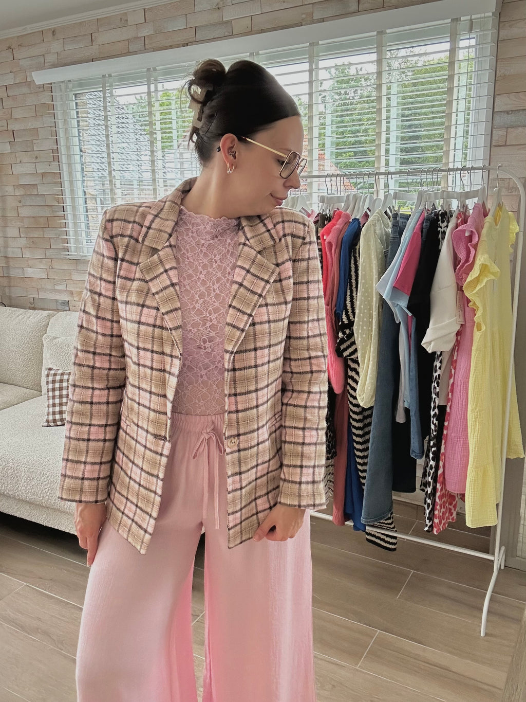 Ann Blazer Pink